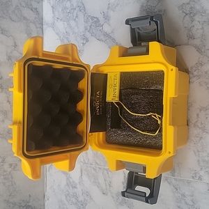 Yellow Invicta Collector Diver one Slot Watch Box